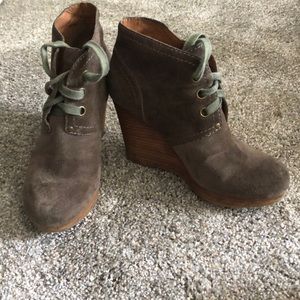 Lucky Brand wedge shoes Women’s Size 5 brown/olive